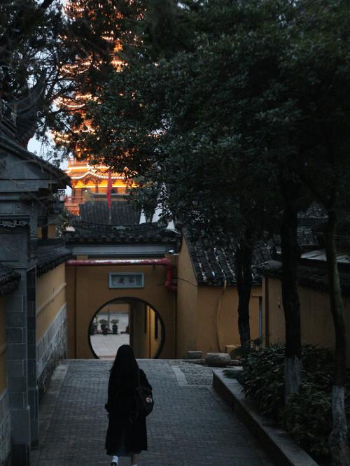 苏州灵岩山寺图片-苏州灵岩山寺图片大全