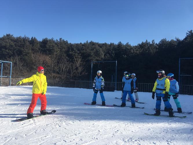 白清寨滑雪场电话号码-白清寨滑雪场电话号码多少