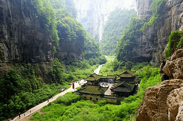 夏天必去的旅游景点-夏天必去的旅游景点重庆